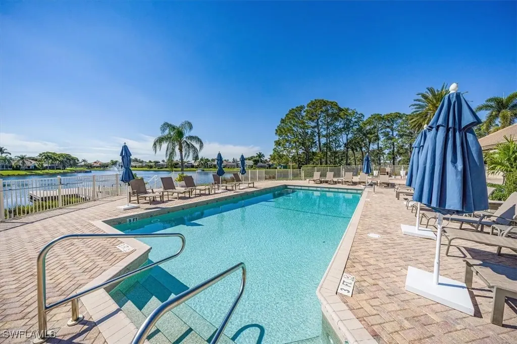 10898 Longshore Way W Naples FL 34119