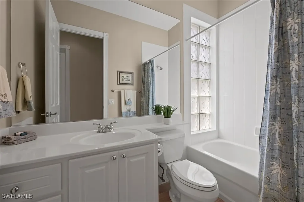 15402 Trevally Way Bonita Springs FL 34135
