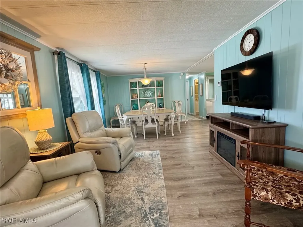 413 Timber Lane N North Fort Myers FL 33917