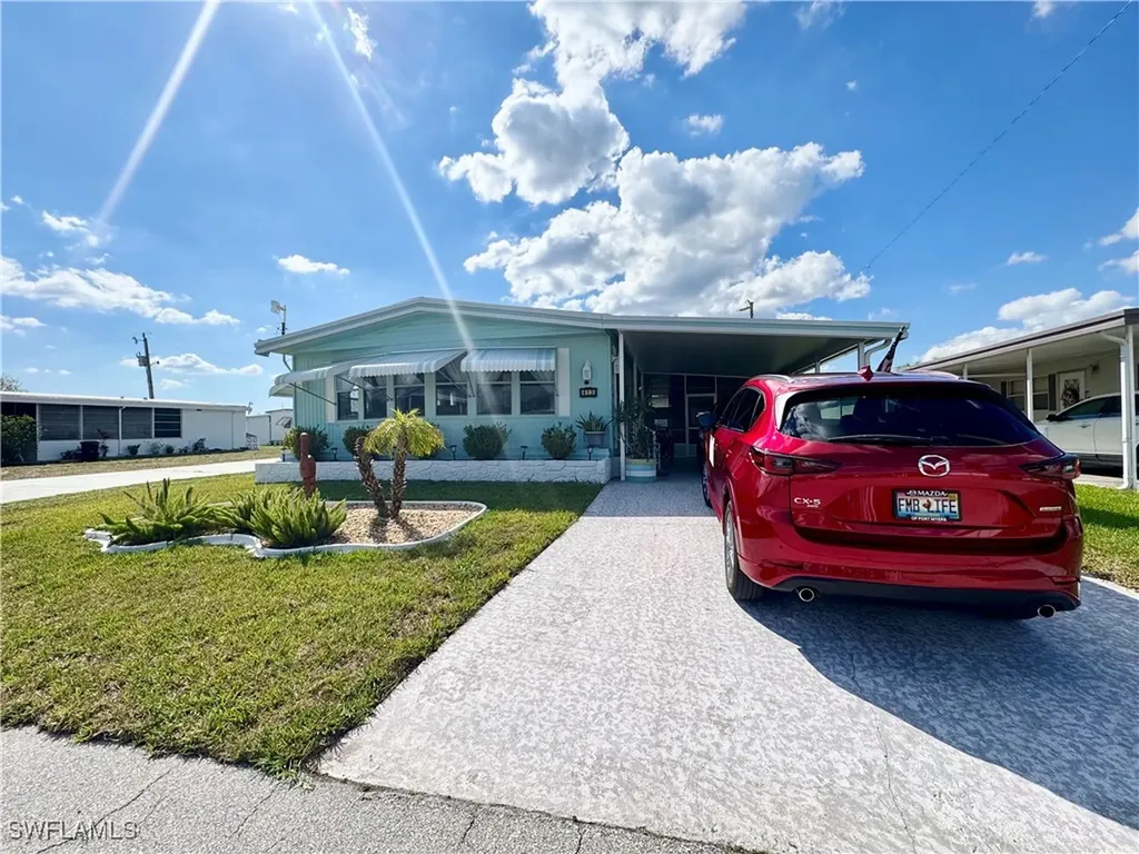 413 Timber Lane N North Fort Myers FL 33917