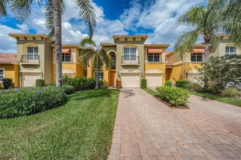 Bonita Springs FL, 12237 Toscana Way, Unit 102