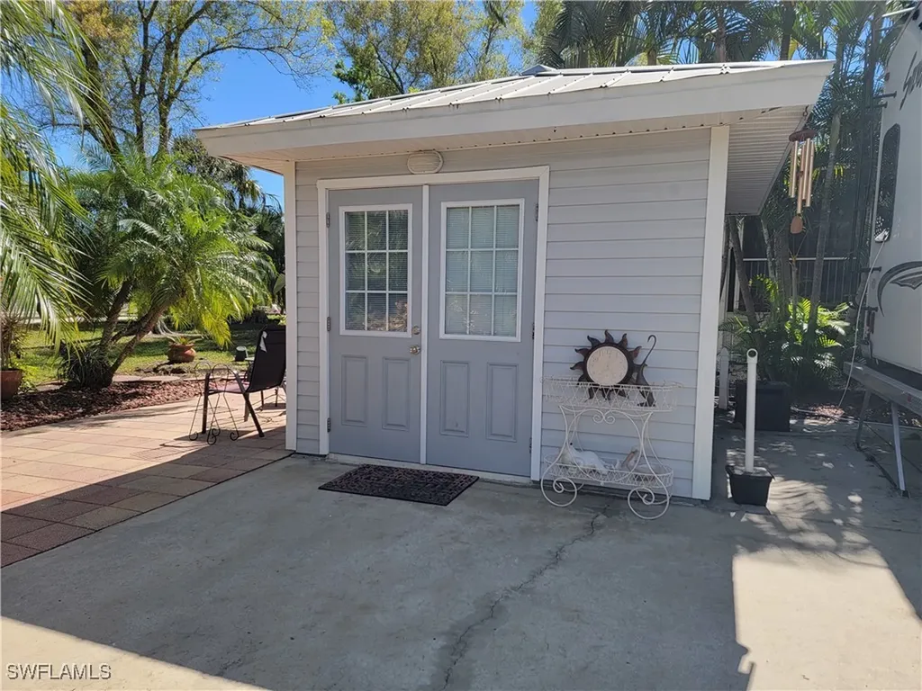 5761 Brightwood Drive Fort Myers FL 33905