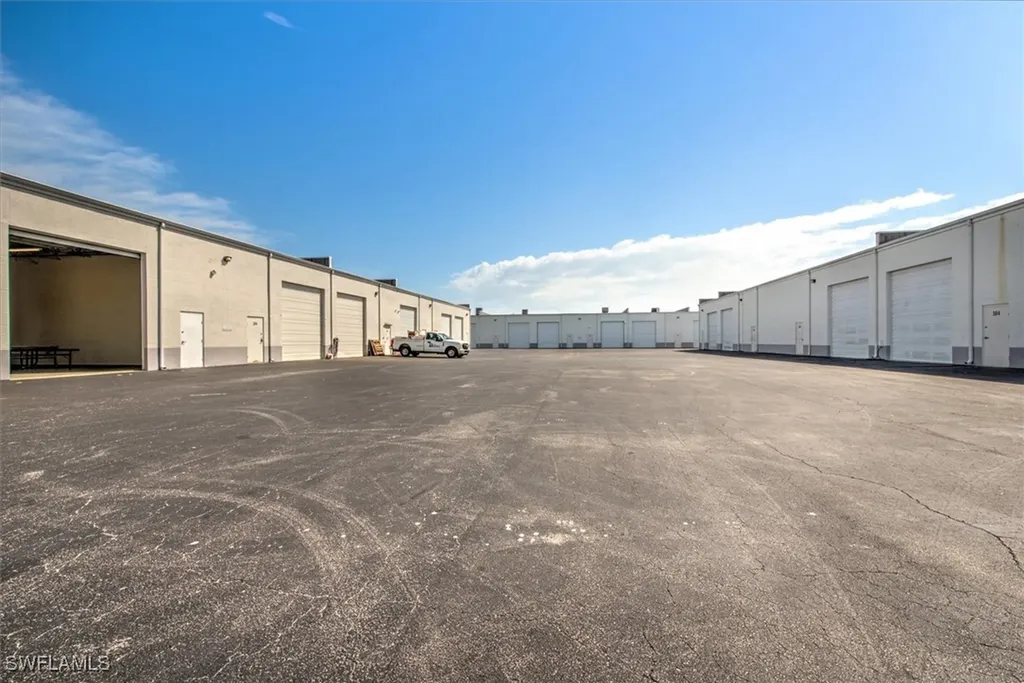 10801 Sunset Plaza Circle Fort Myers FL 33908