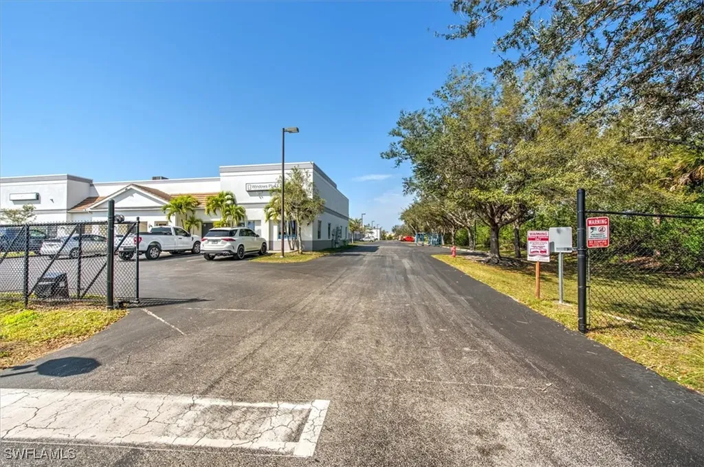 10801 Sunset Plaza Circle Fort Myers FL 33908