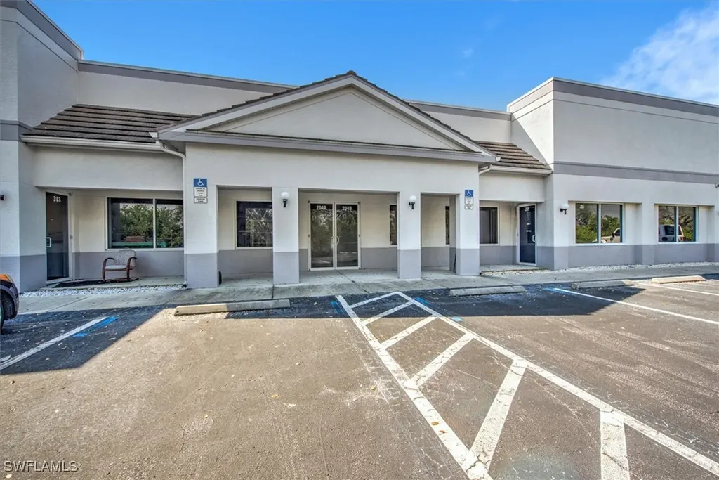 10801 Sunset Plaza Circle Fort Myers FL 33908