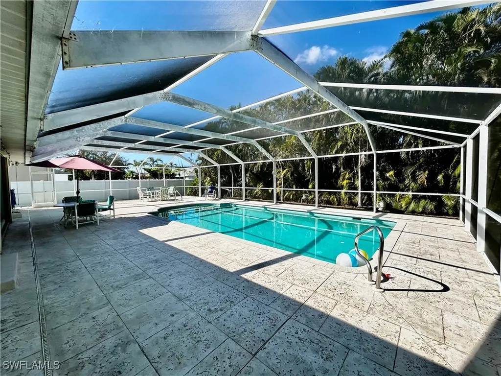 2307 SW 21st Terrace Cape Coral FL 33991