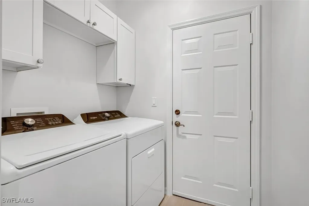1540 Clermont Drive Naples FL 34109