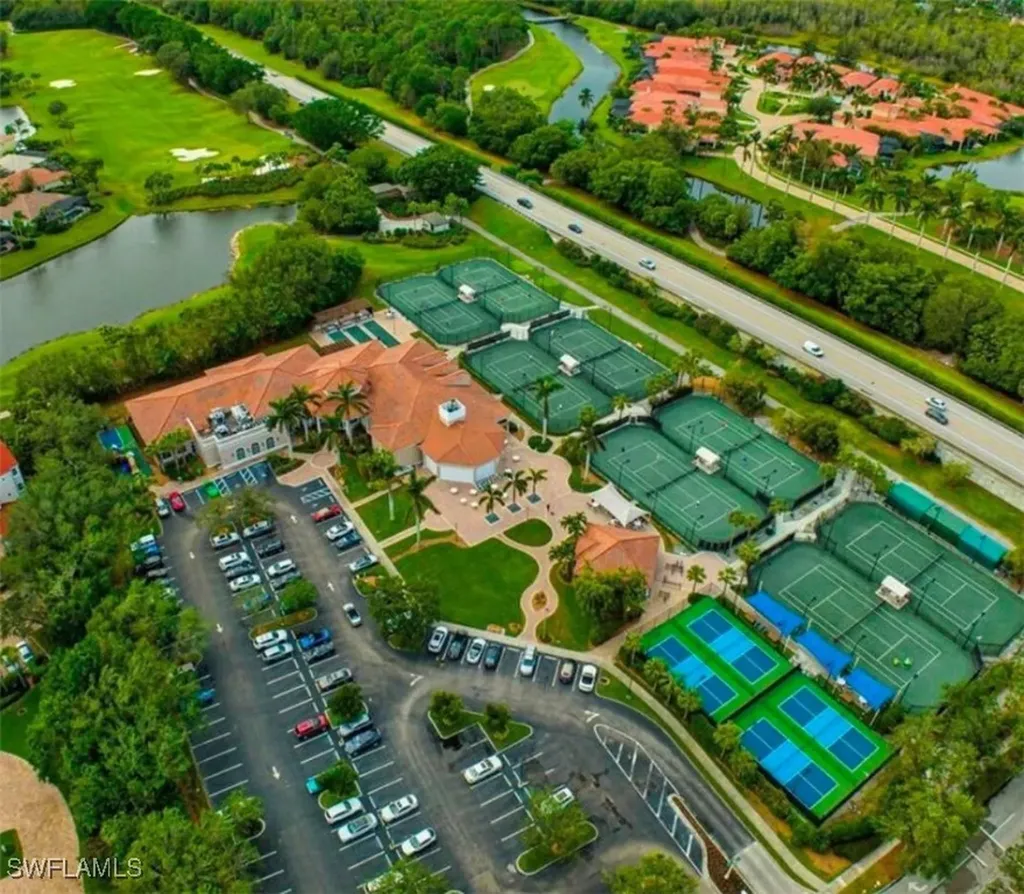 1540 Clermont Drive Naples FL 34109