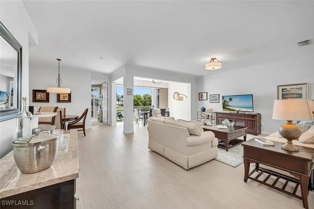 1540 Clermont Drive Naples FL 34109