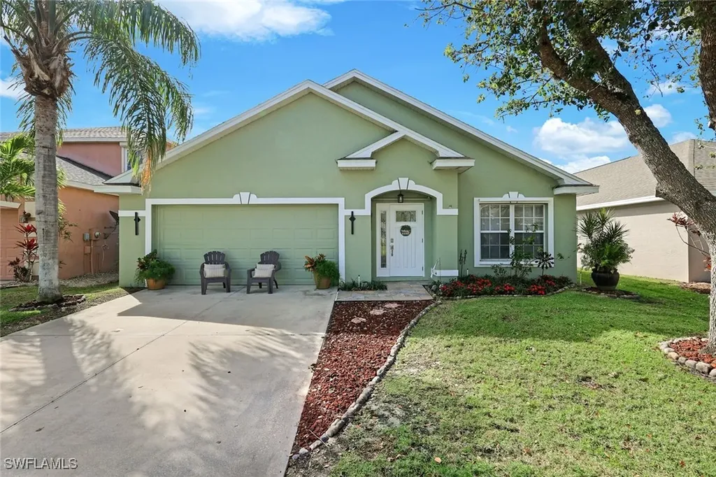 8937 Fawn Ridge Drive Fort Myers FL 33912