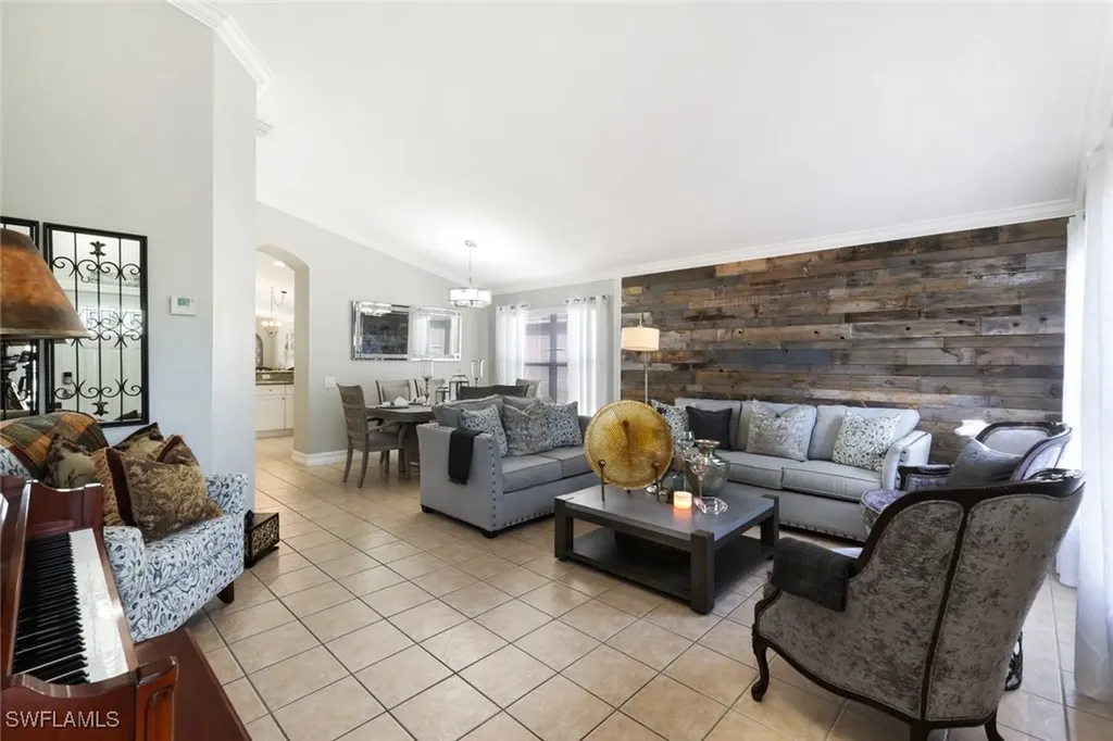 8937 Fawn Ridge Drive Fort Myers FL 33912