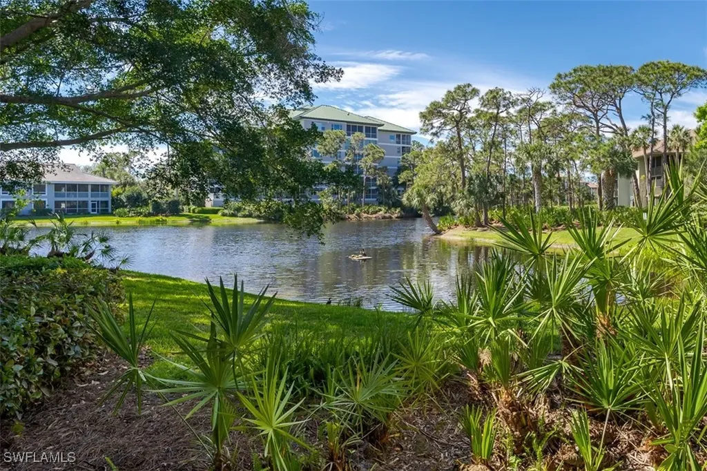Bonita Springs FL, 3621 Wild Pines Drive, Unit 108