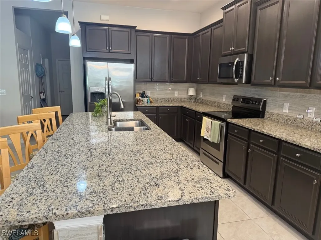 3157 Apple Blossom Drive Alva FL 33920