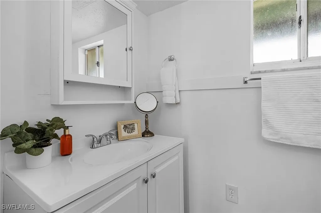 7431 Barrancas Avenue Bokeelia FL 33922