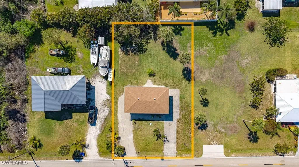 7431 Barrancas Avenue Bokeelia FL 33922