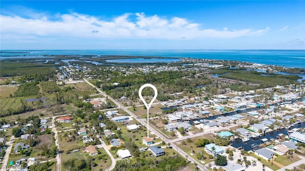 7431 Barrancas Avenue Bokeelia FL 33922