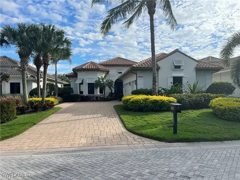 28852 Blaisdell Drive Naples FL 34119