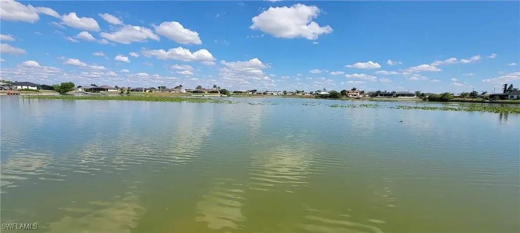 1147 NW 4th Avenue Cape Coral FL 33993