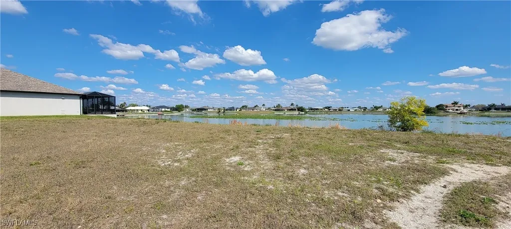 1147 NW 4th Avenue Cape Coral FL 33993