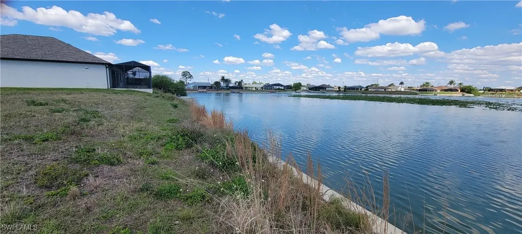 1147 NW 4th Avenue Cape Coral FL 33993