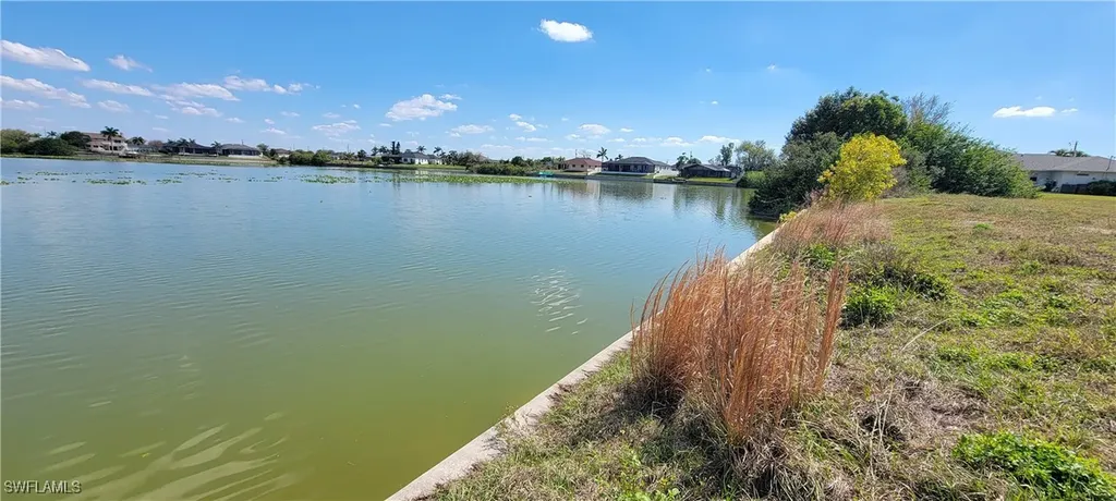 1147 NW 4th Avenue Cape Coral FL 33993