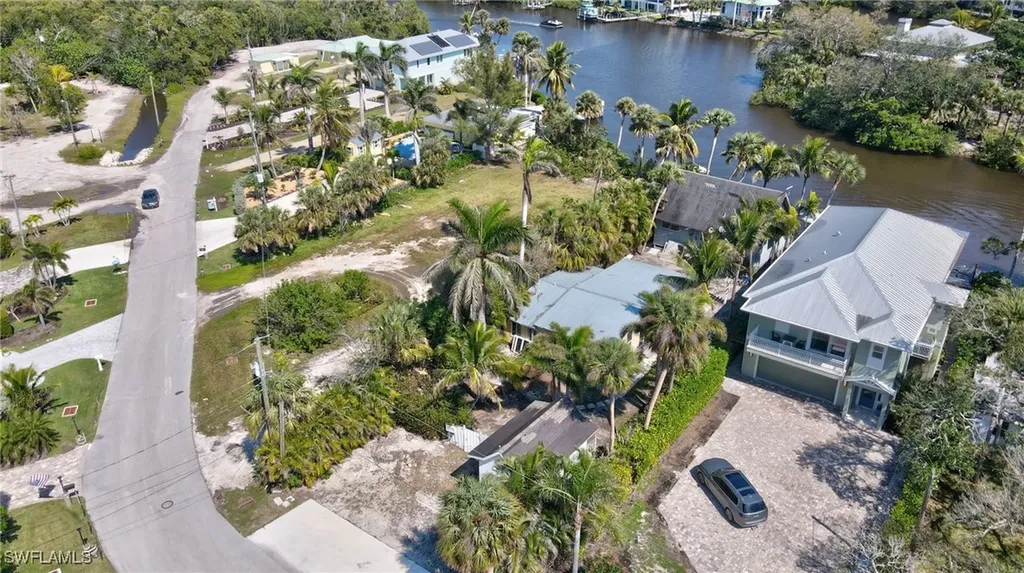 27540-27544 Big Bend Road Bonita Springs FL 34134
