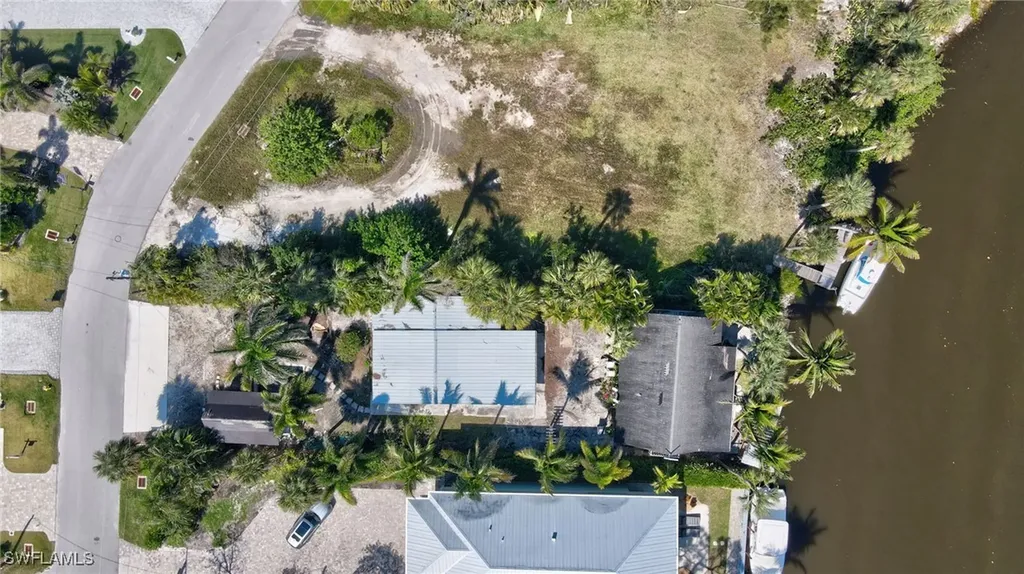27540-27544 Big Bend Road Bonita Springs FL 34134