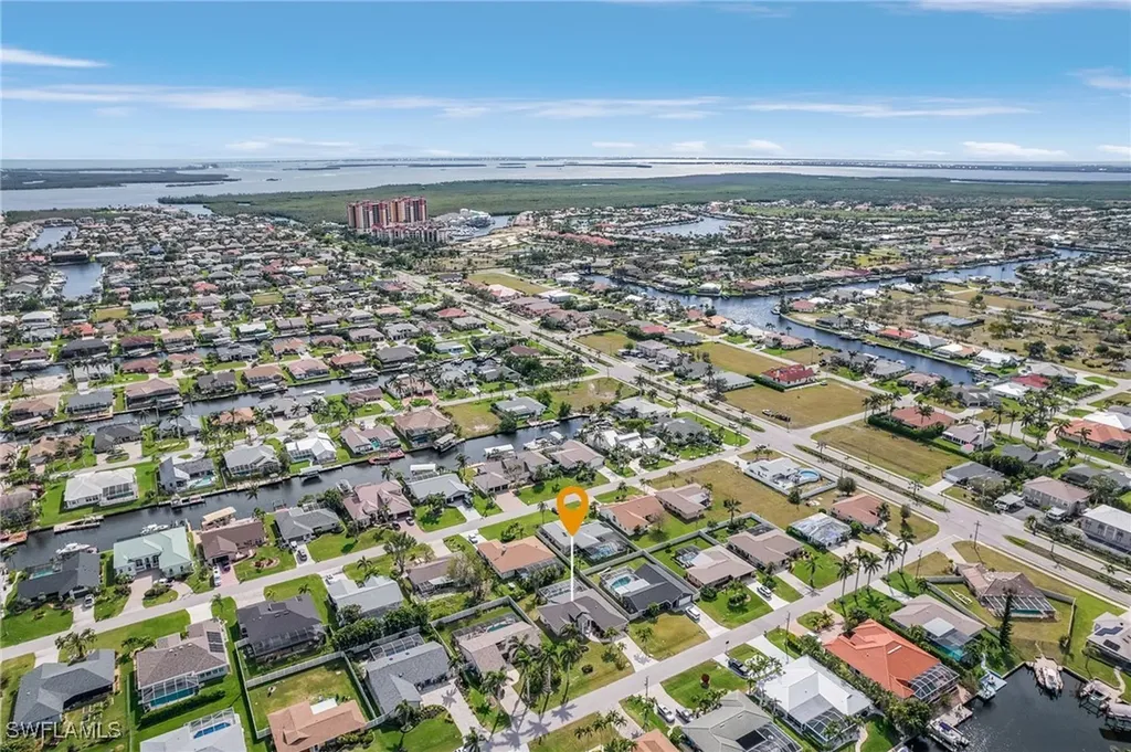 1518 SW 52nd Terrace Cape Coral FL 33914
