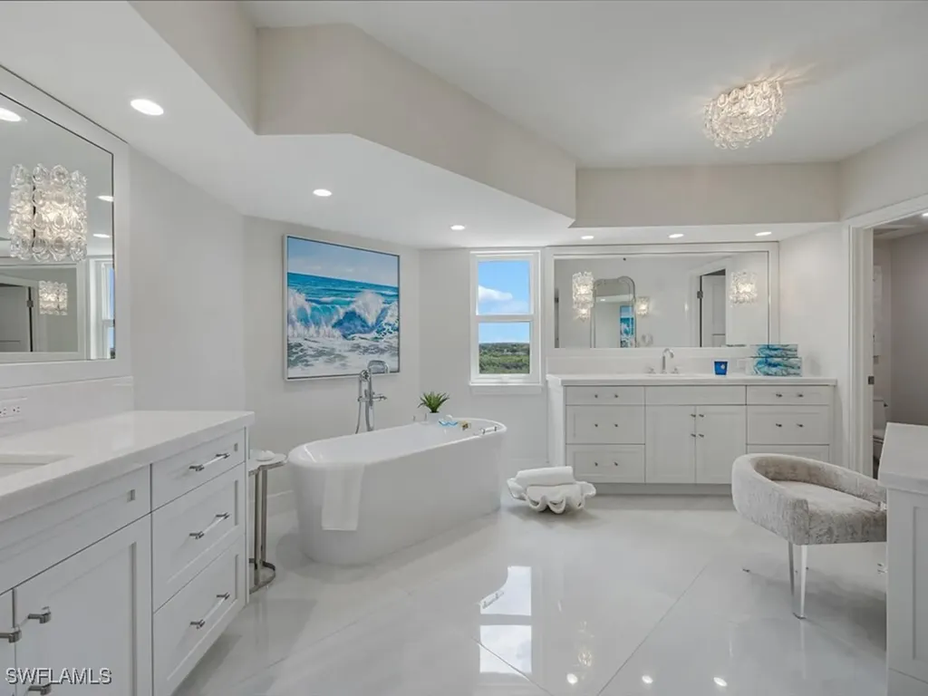 8111 Bay Colony Drive Naples FL 34108