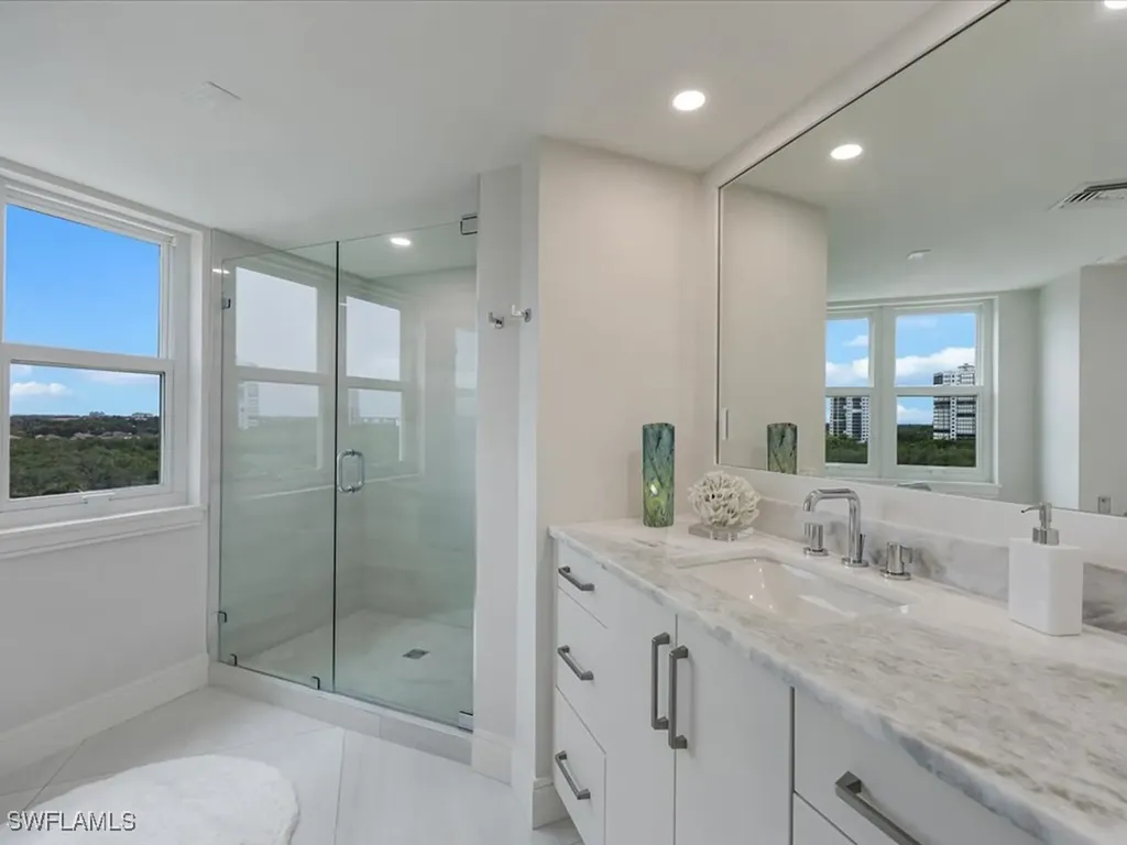 8111 Bay Colony Drive Naples FL 34108