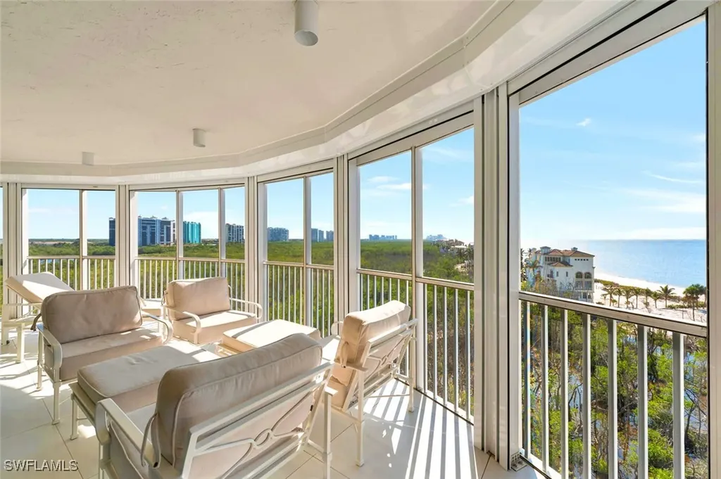 8111 Bay Colony Drive Naples FL 34108