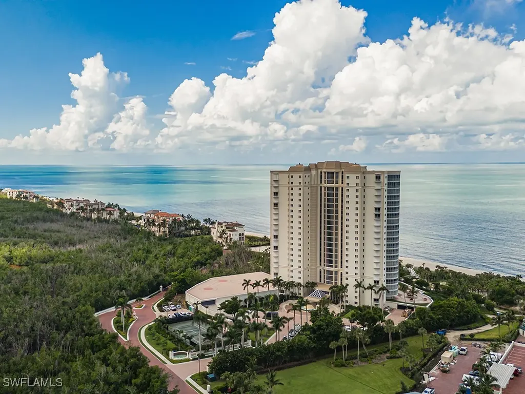 8111 Bay Colony Drive Naples FL 34108