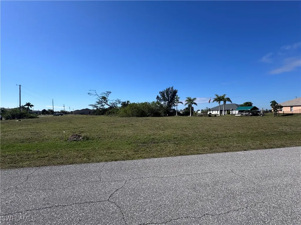 2118 NE 20th Street Cape Coral FL 33909