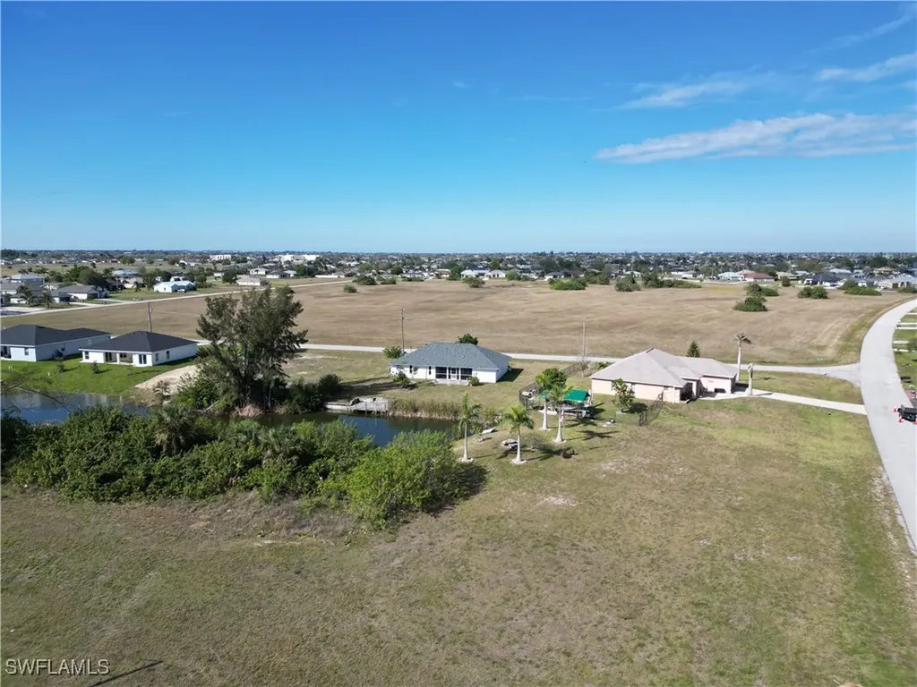 2118 NE 20th Street Cape Coral FL 33909