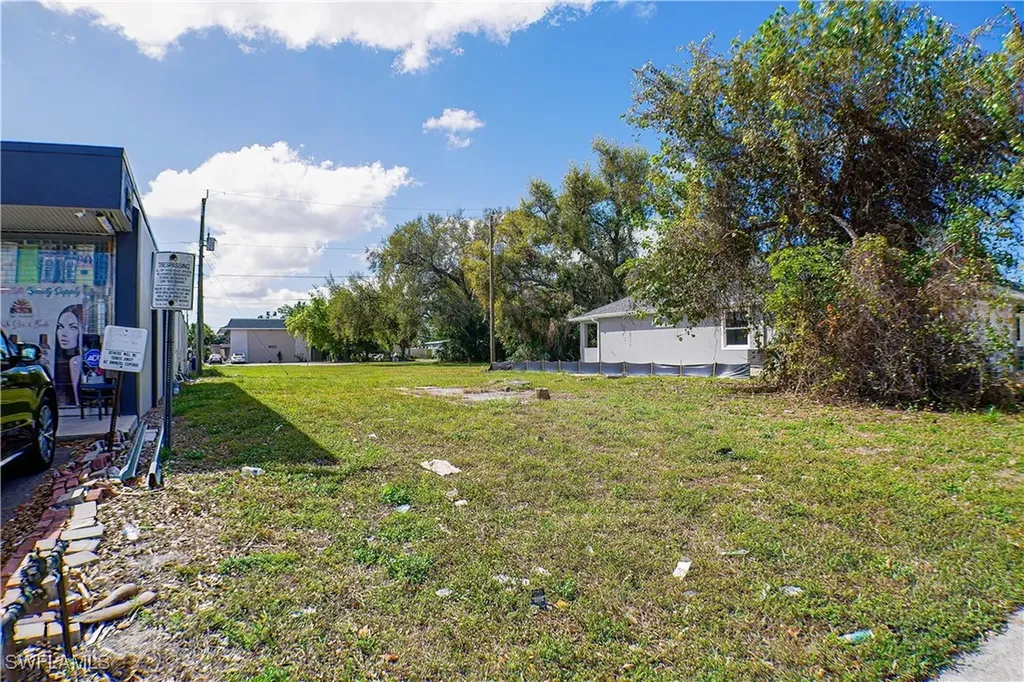 1928 Jefferson Avenue Fort Myers FL 33901