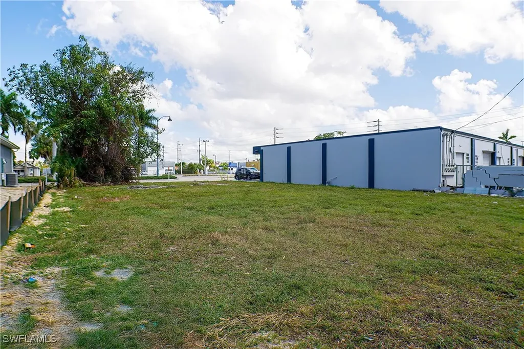 1928 Jefferson Avenue Fort Myers FL 33901