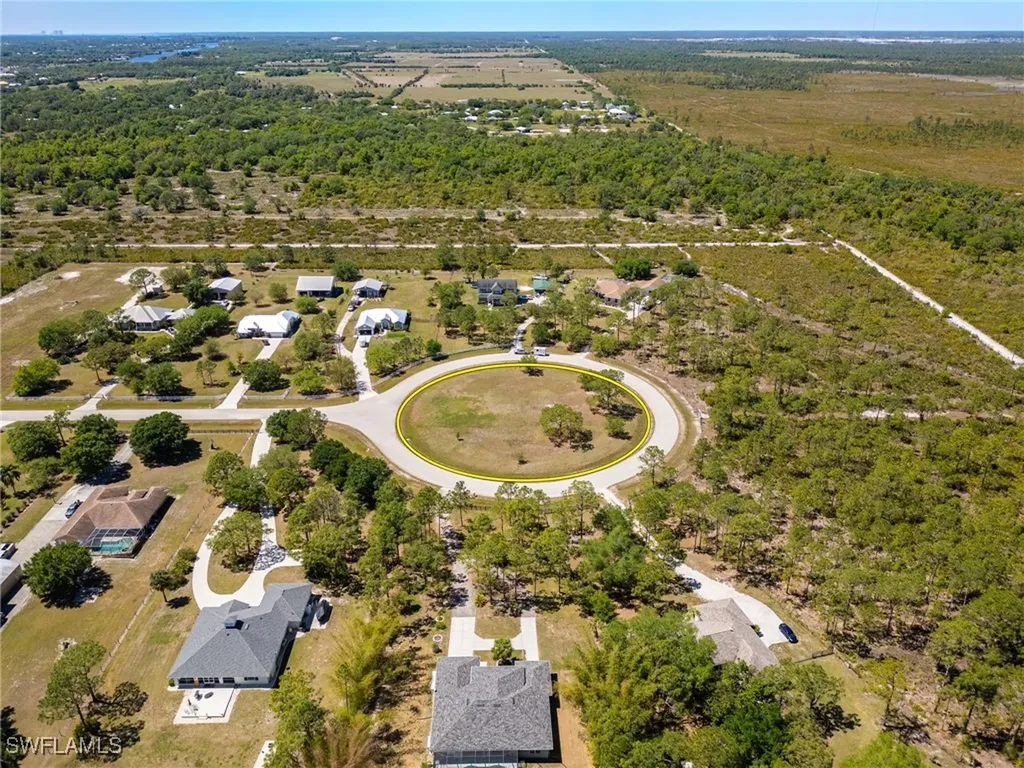 18999 River Estates Lane Alva FL 33920