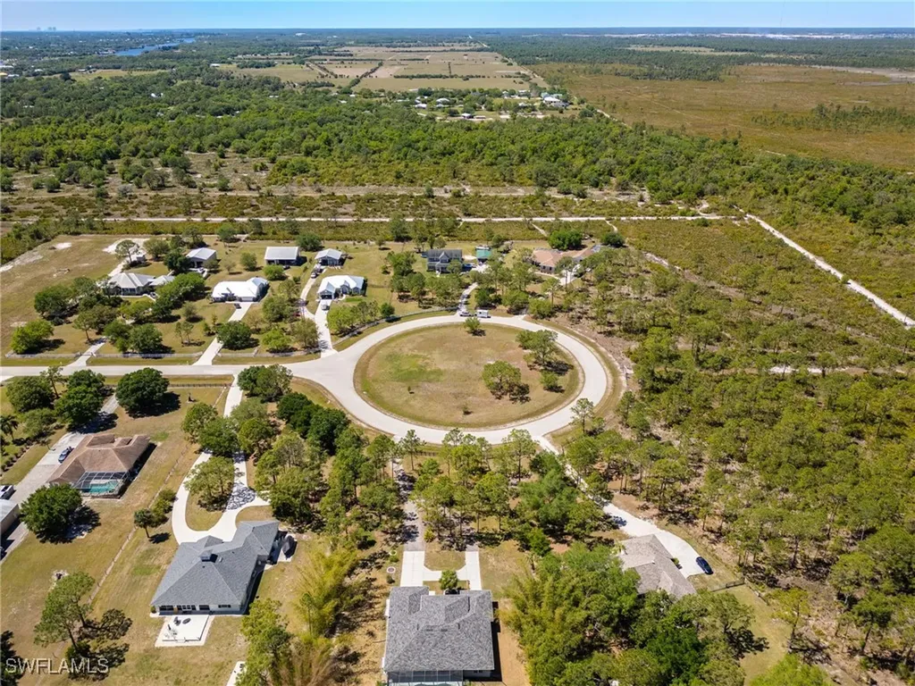 18999 River Estates Lane Alva FL 33920