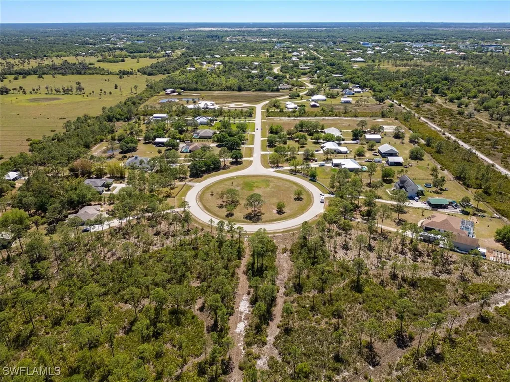 18999 River Estates Lane Alva FL 33920