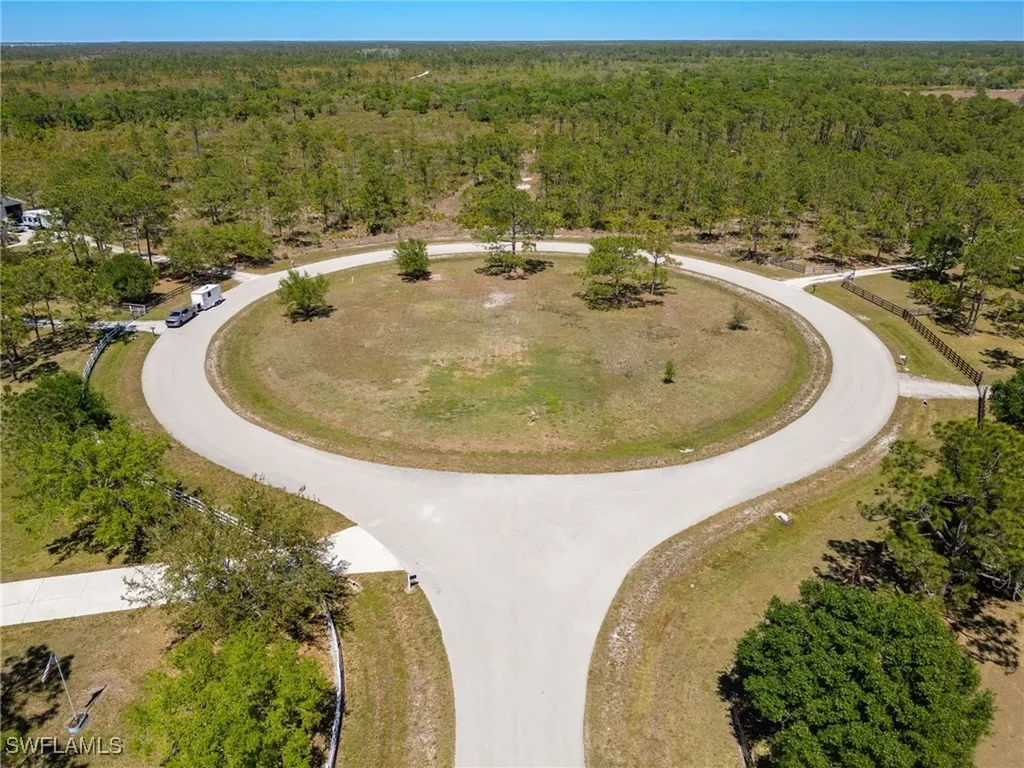 18999 River Estates Lane Alva FL 33920