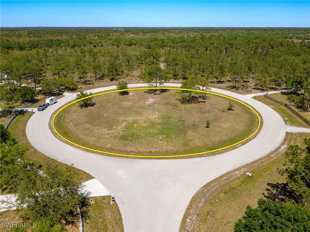 18999 River Estates Lane Alva FL 33920