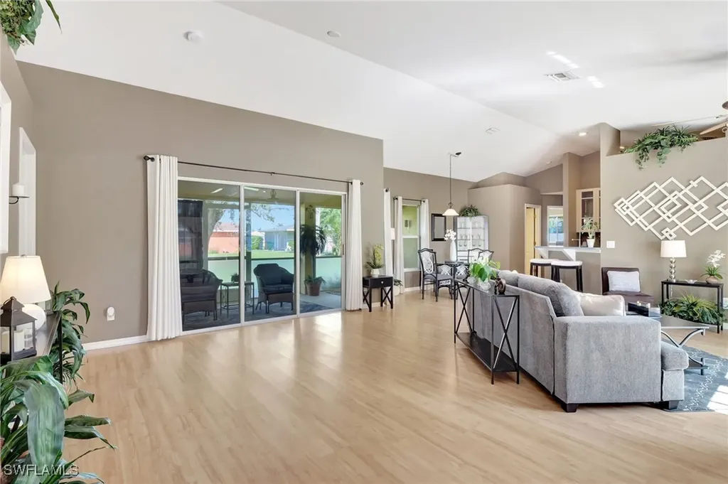 1825 Cornwallis Parkway Cape Coral FL 33904