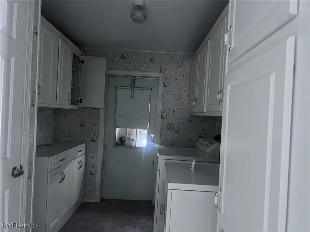 5855 Brightwood Drive Fort Myers FL 33905