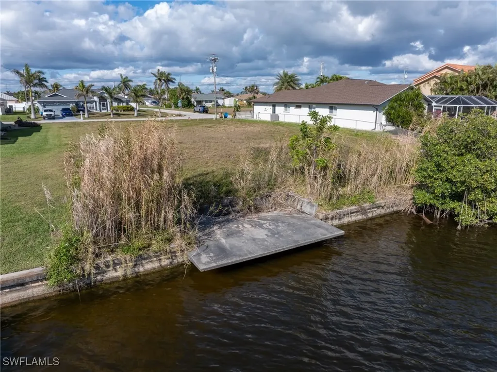 248 SE 31st Terrace Cape Coral FL 33904