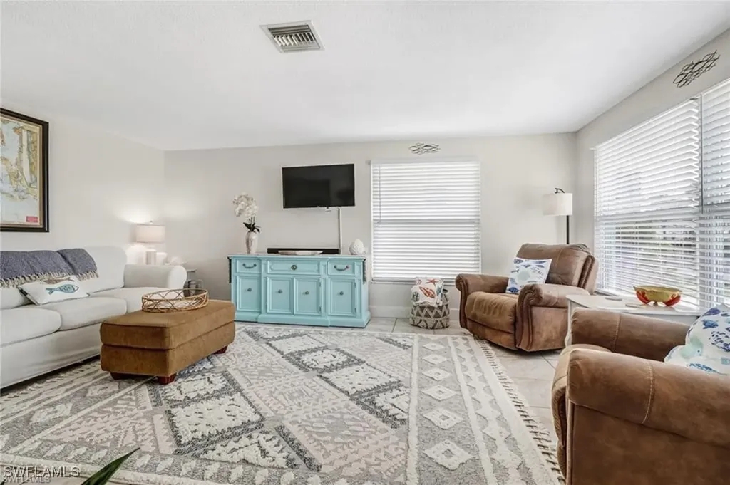 2686 Clyde Street Matlacha FL 33993