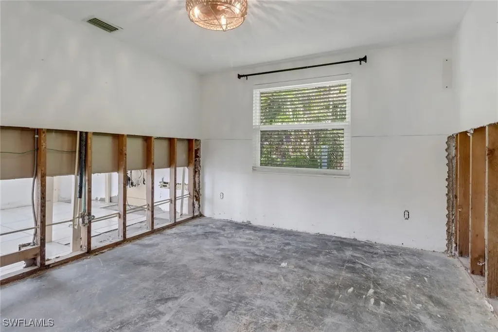 2686 Clyde Street Matlacha FL 33993