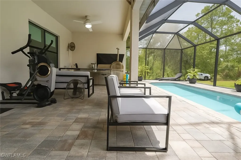3842 4th Avenue NE Naples FL 34120