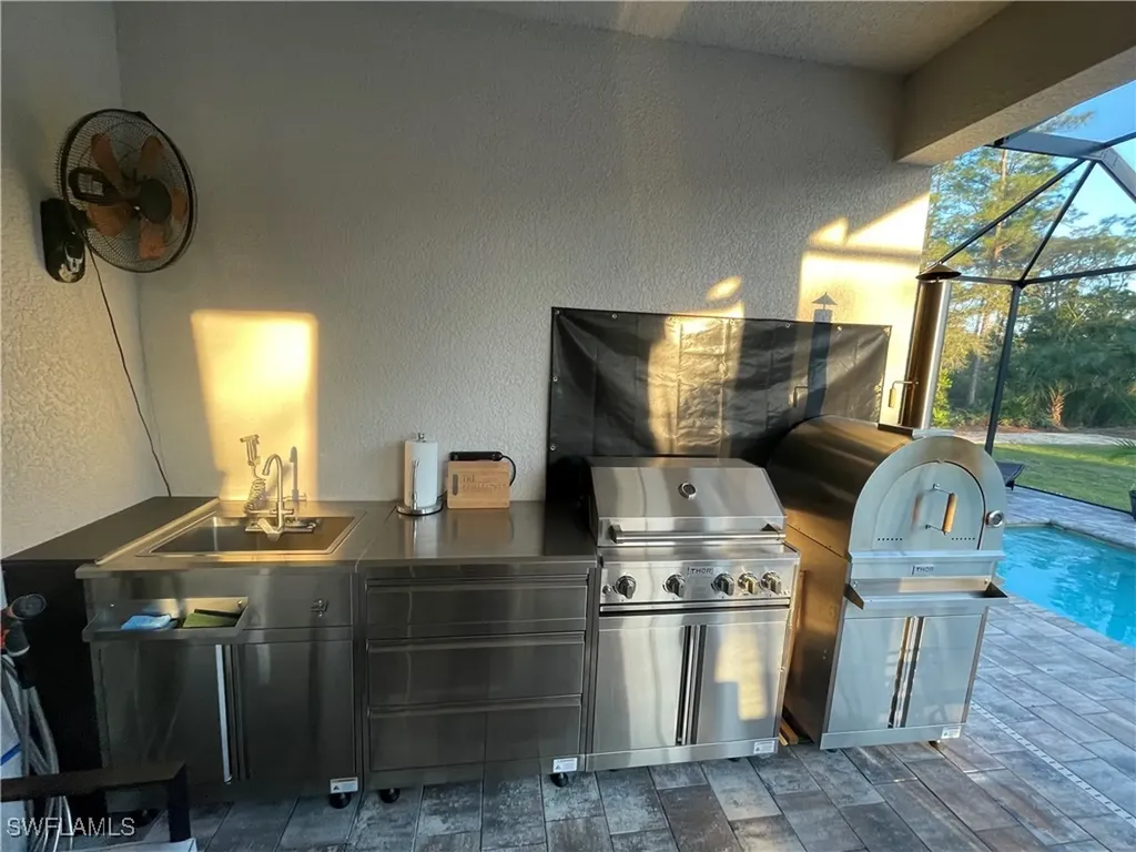 3842 4th Avenue NE Naples FL 34120