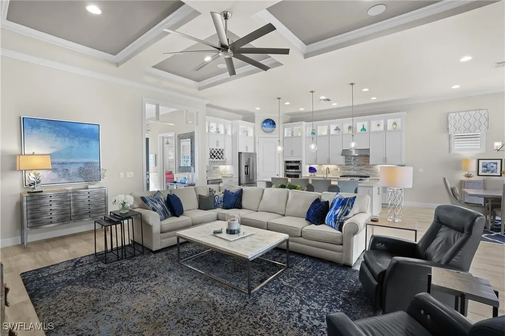 8953 Bahama Swallow Way Naples FL 34120