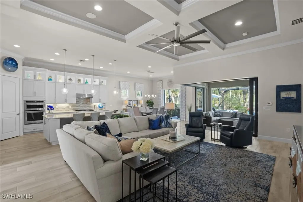 8953 Bahama Swallow Way Naples FL 34120